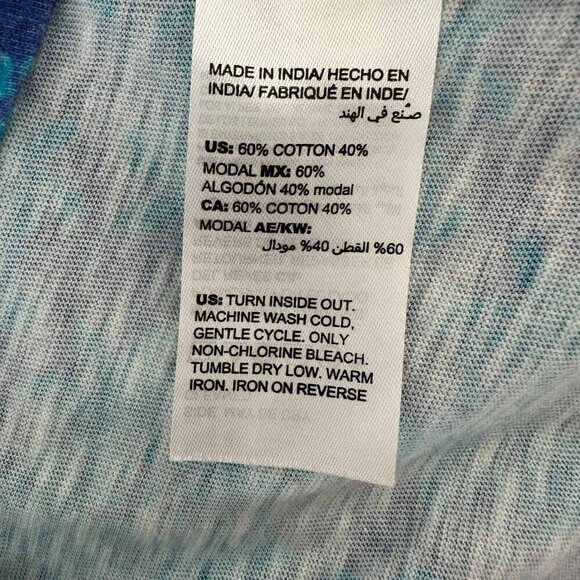 Chicos Embellished Medallion Tee Size L Blue Cotton Modal Blend Summer - Picture 8 of 9